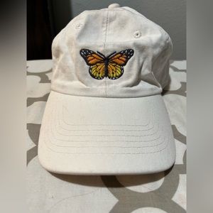 Brandy Melville butterfly white hat classic - needs some tlc